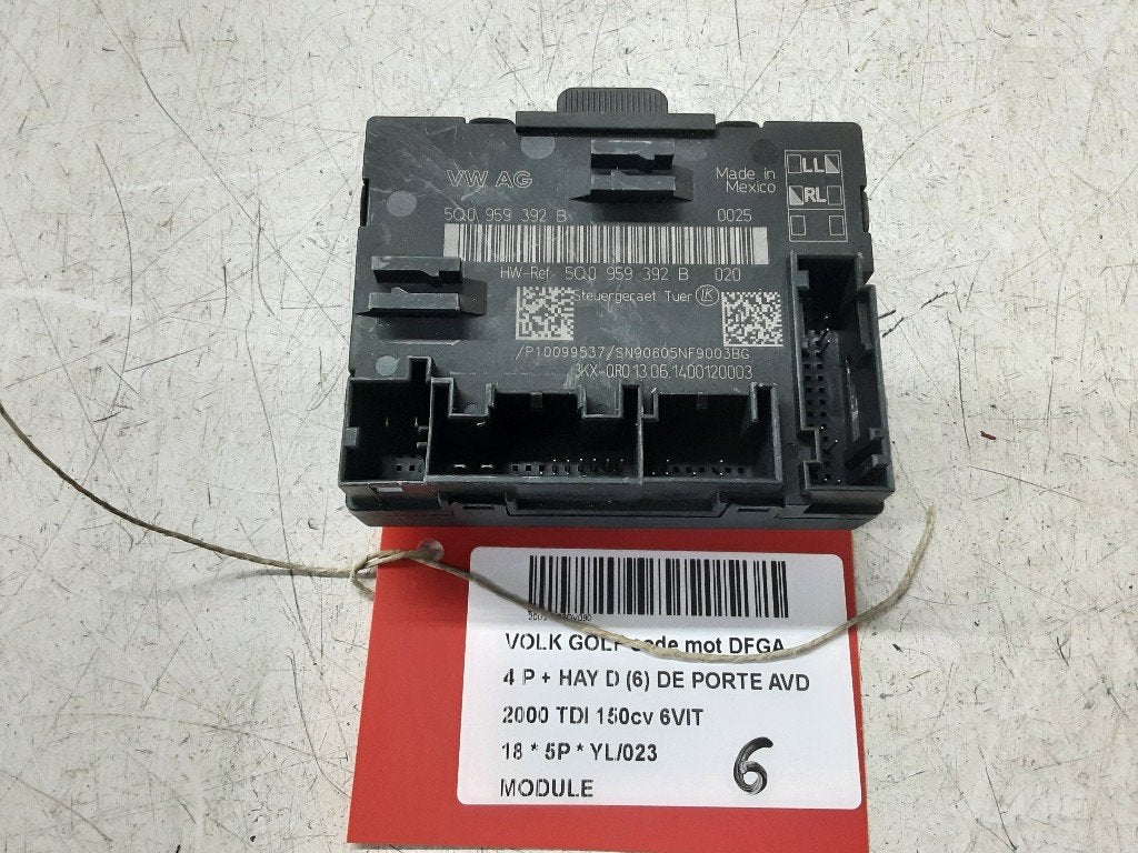UNITE ELECTRONIQUE Volkswagen Golf VII (AUA) (5Q0959392B), Volkswagen, Mevr. I. Hauben, Utilisé, Rue de l'Espoir 34 34
4030  GRIVEGNÉE, BE