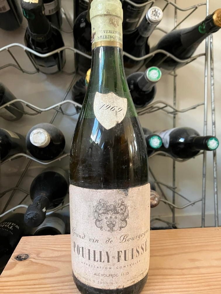 1969 fles Pouilly-Fuissé, Bourgogne, Verzamelen, Wijnen, Gebruikt, Frankrijk, Ophalen of Verzenden, Witte wijn
