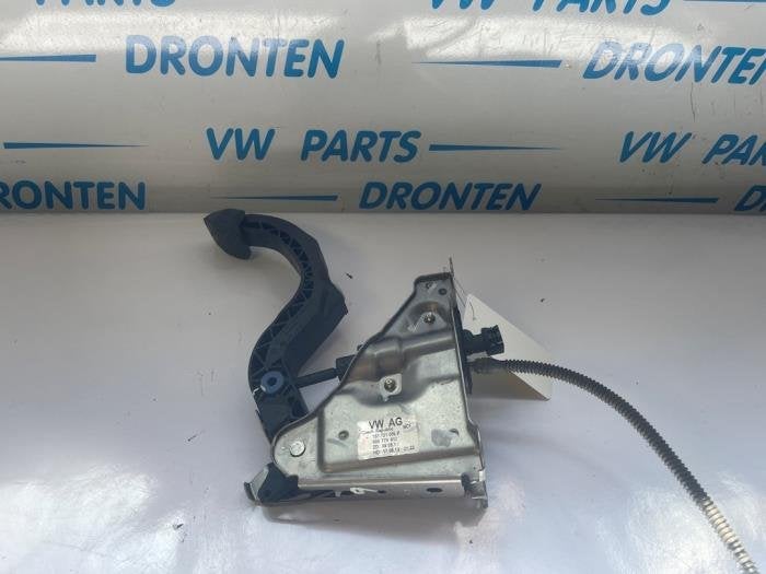 Pédale embrayage d'un Volkswagen UP, Volkswagen, -, 3 mois de garantie, Utilisé