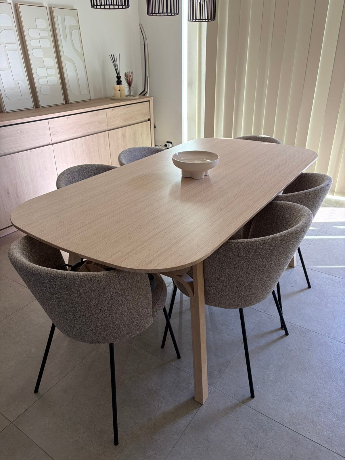Ikea voxlöv tafel, Ophalen