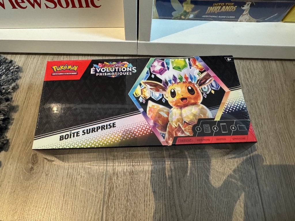 Pokémon Évolutions Prismatiques – Boîte Surprise FR scellée, Hobby & Loisirs créatifs, Enlèvement, Neuf, Booster
