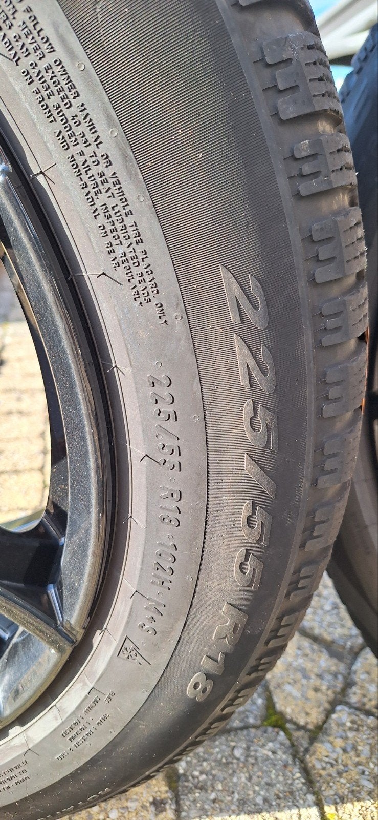 magnifique kit pneus hiver Pirelli avec jantes alu 18,, Pneus et Jantes, Pneus hiver, Véhicule de tourisme, 18 pouces