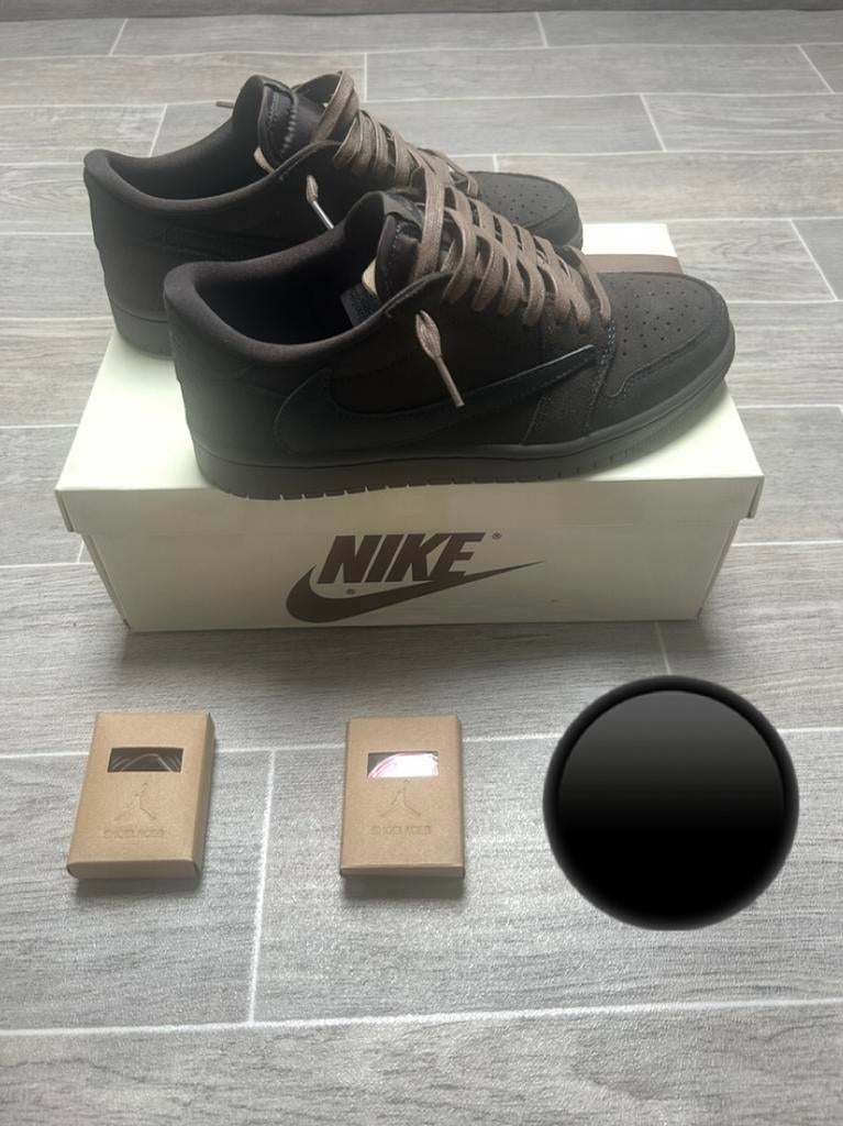 Nike travis scott brown, Enlèvement, Neuf