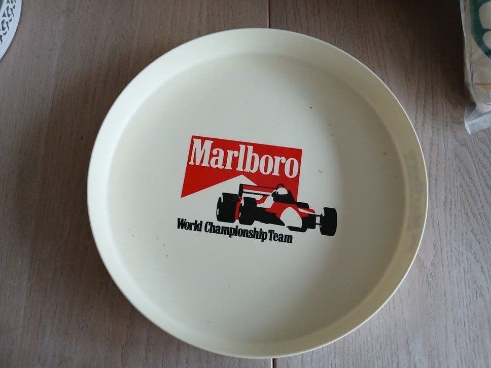 Vintage opdienplateau Marlboro world championship team, Ophalen of Verzenden
