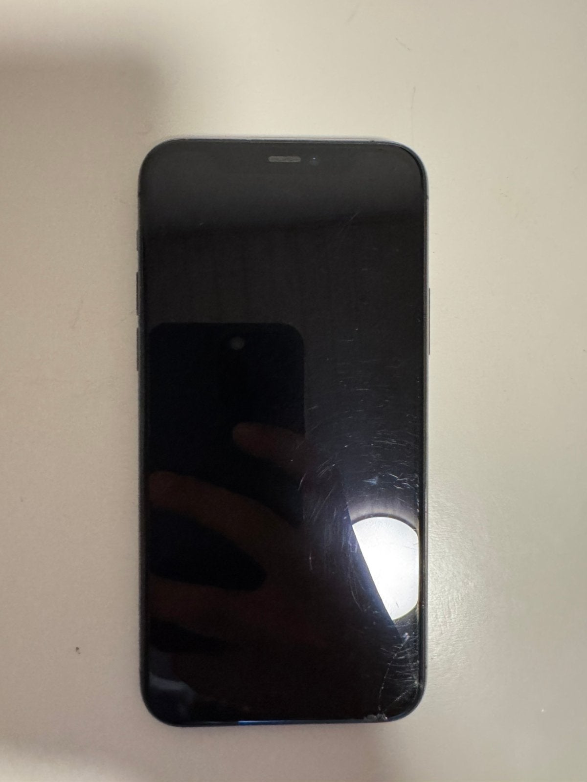 iPhone 11 pro 64GB, Télécoms, Téléphonie mobile | Apple iPhone, Utilisé, 64 GB, Sans abonnement, Sans simlock, iPhone 11 Pro, Gris