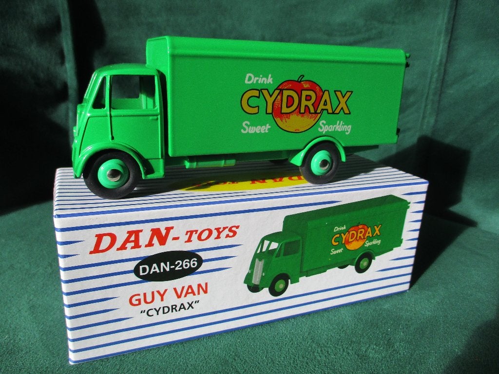 Dinky Dan-toys "CYDRAX" 266, Enlèvement ou Envoi, Neuf, Bus ou Camion, Dinky Toys