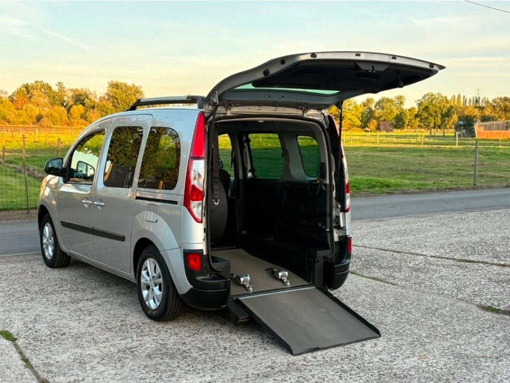 ️♿️Renault Kangoo 1.5DCI Rolstoel Invalide Mindervalide TPMR, Auto's, Monovolume, Euro 6, Bedrijf, Kangoo