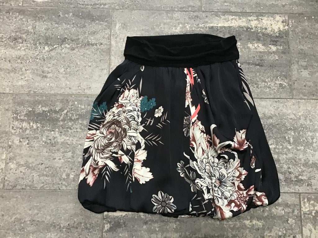 Rok Style by Steps 40/42, Kleding | Dames, Rokken, Zo goed als nieuw, Maat 42/44 (L), Zwart, Knielengte, Ophalen of Verzenden