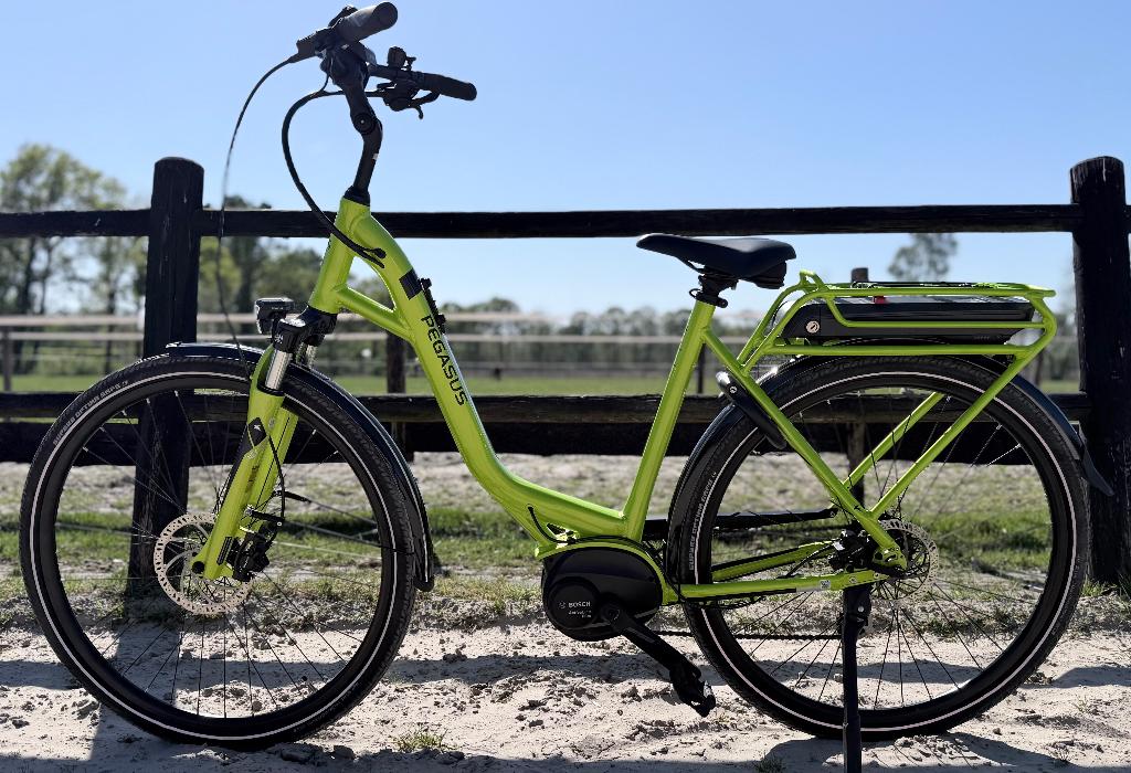Pegasus Solero E8 Plus e-bike 870 km nieuwstaat, Fietsen en Brommers, Elektrische fietsen, Zo goed als nieuw, 51 tot 55 cm, 50 km per accu of meer