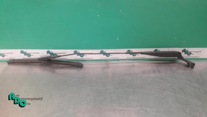 Bras essuie-glace avant d'un Fiat 500, -, 3 mois de garantie, Utilisé, Fiat