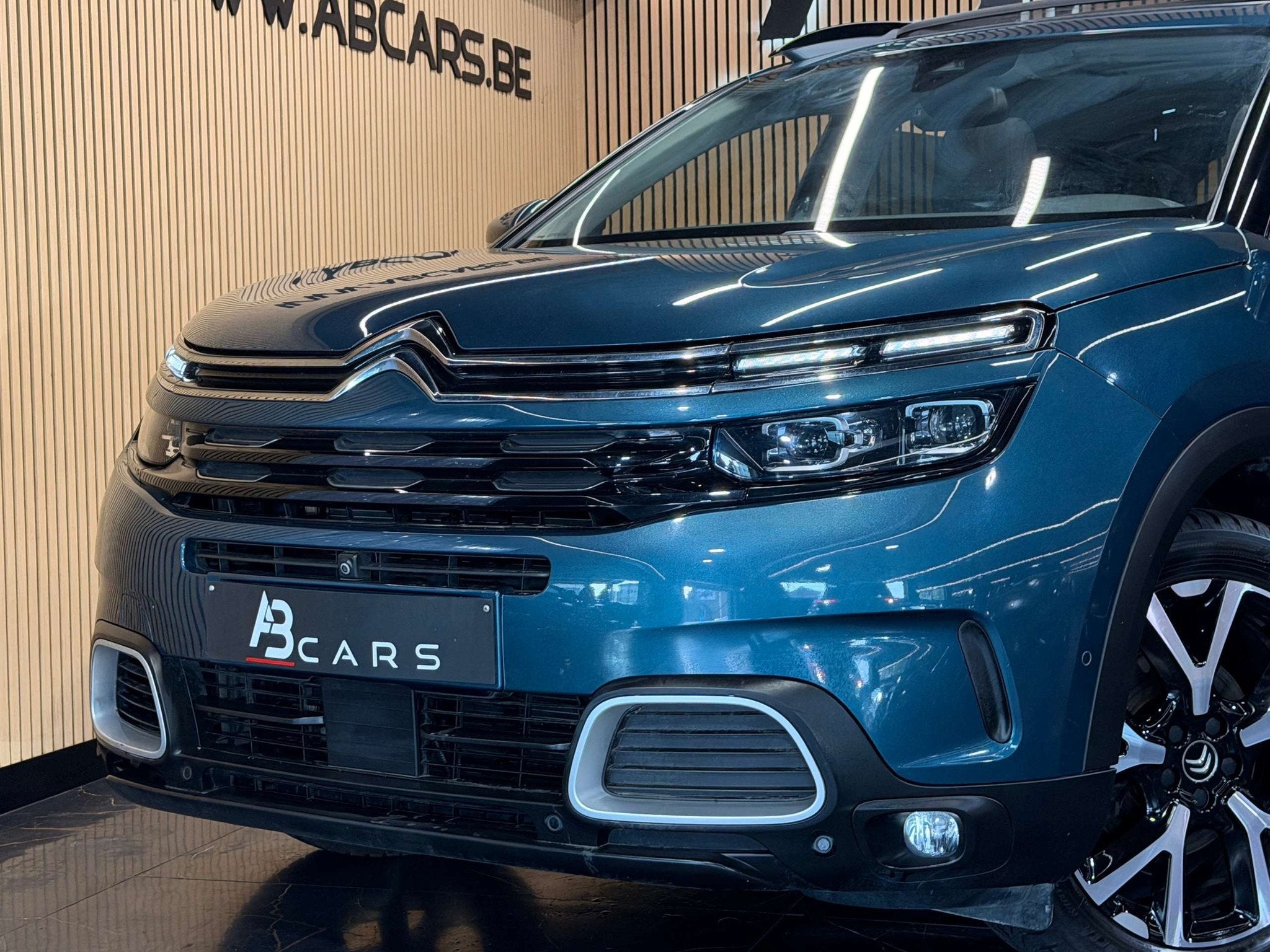 Citroën C5 Aircross 1.2i * SPORT - FULL OPTIONS * GARANTIE, Auto's, Automaat, 116 g/km, Gebruikt, 1199 cc