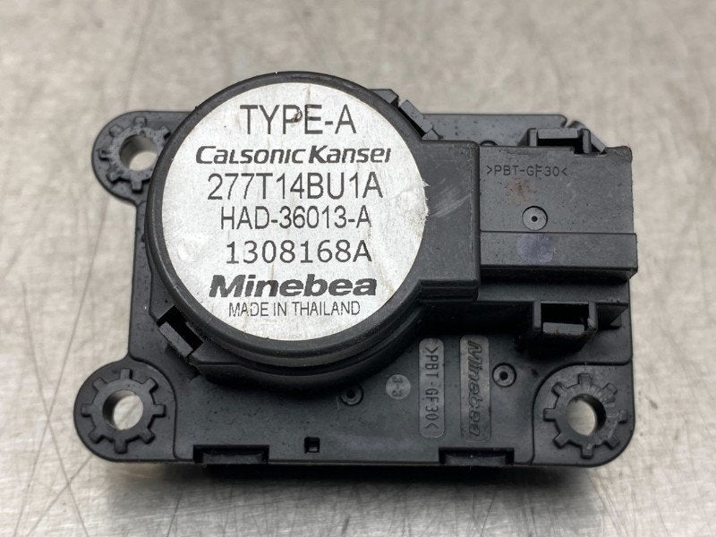 ACTIONNEUR MOTEUR VOLET CHAUFFAGE Nissan Qashqai (J11), Utilisé, Nissan