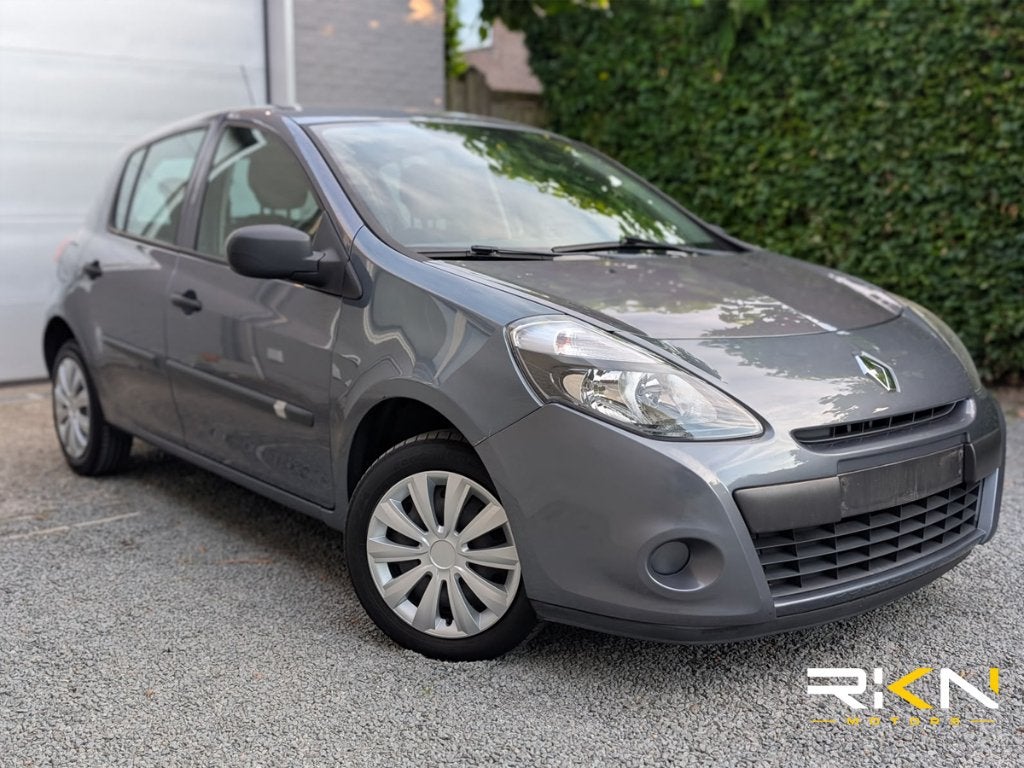 Renault Clio, 139 g/km, Entreprise, Boîte manuelle, Noir