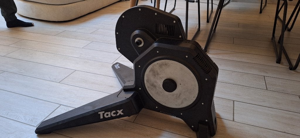 Rouleaux de vélo Tacx Flux, Enlèvement, Utilisé, Tacx