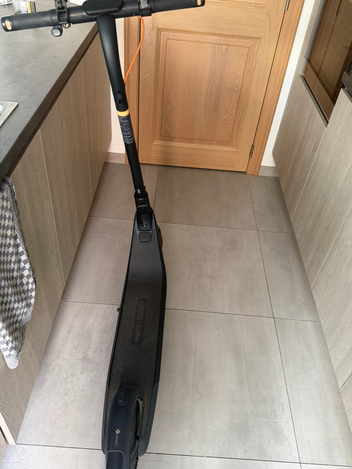 TE KOOP – SEGWAY NINEBOT E2 PRO E, Ophalen, Zo goed als nieuw