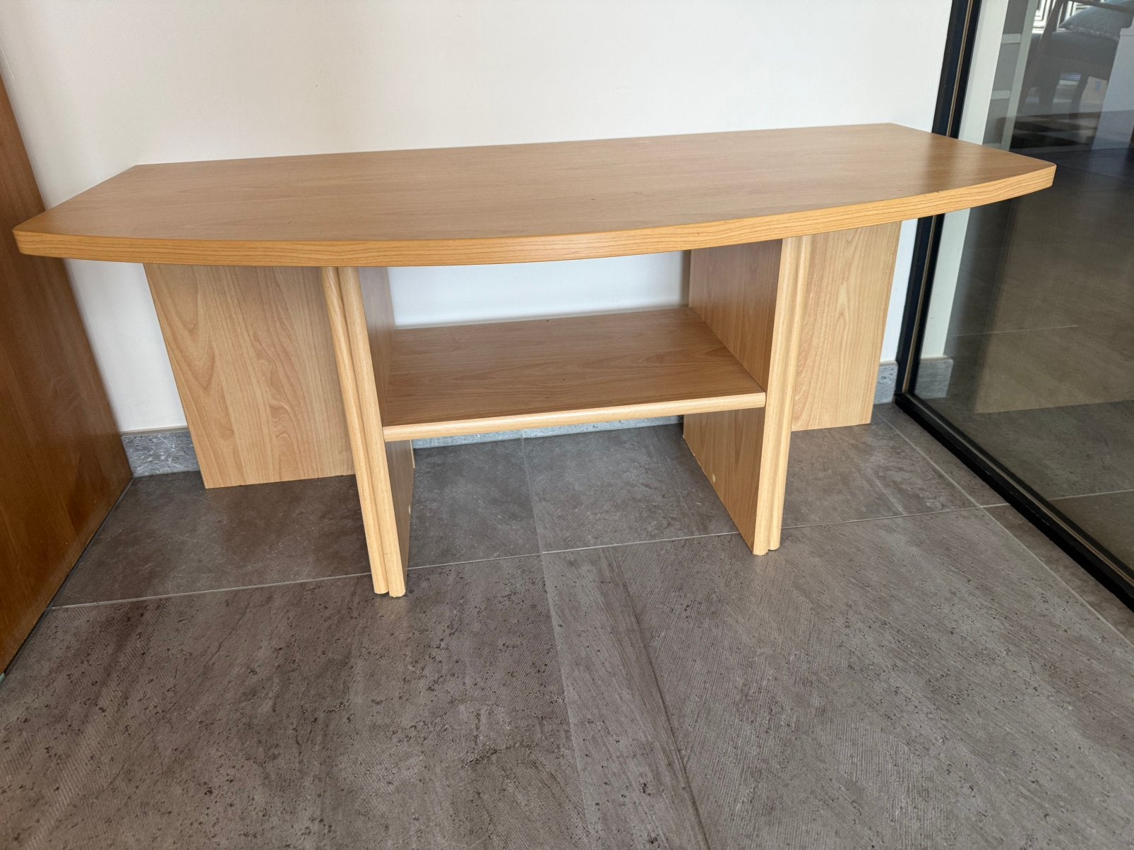 Table basse - meuble bas pour TV ou salon, 100 à 150 cm, Enlèvement, Utilisé, Autres formes