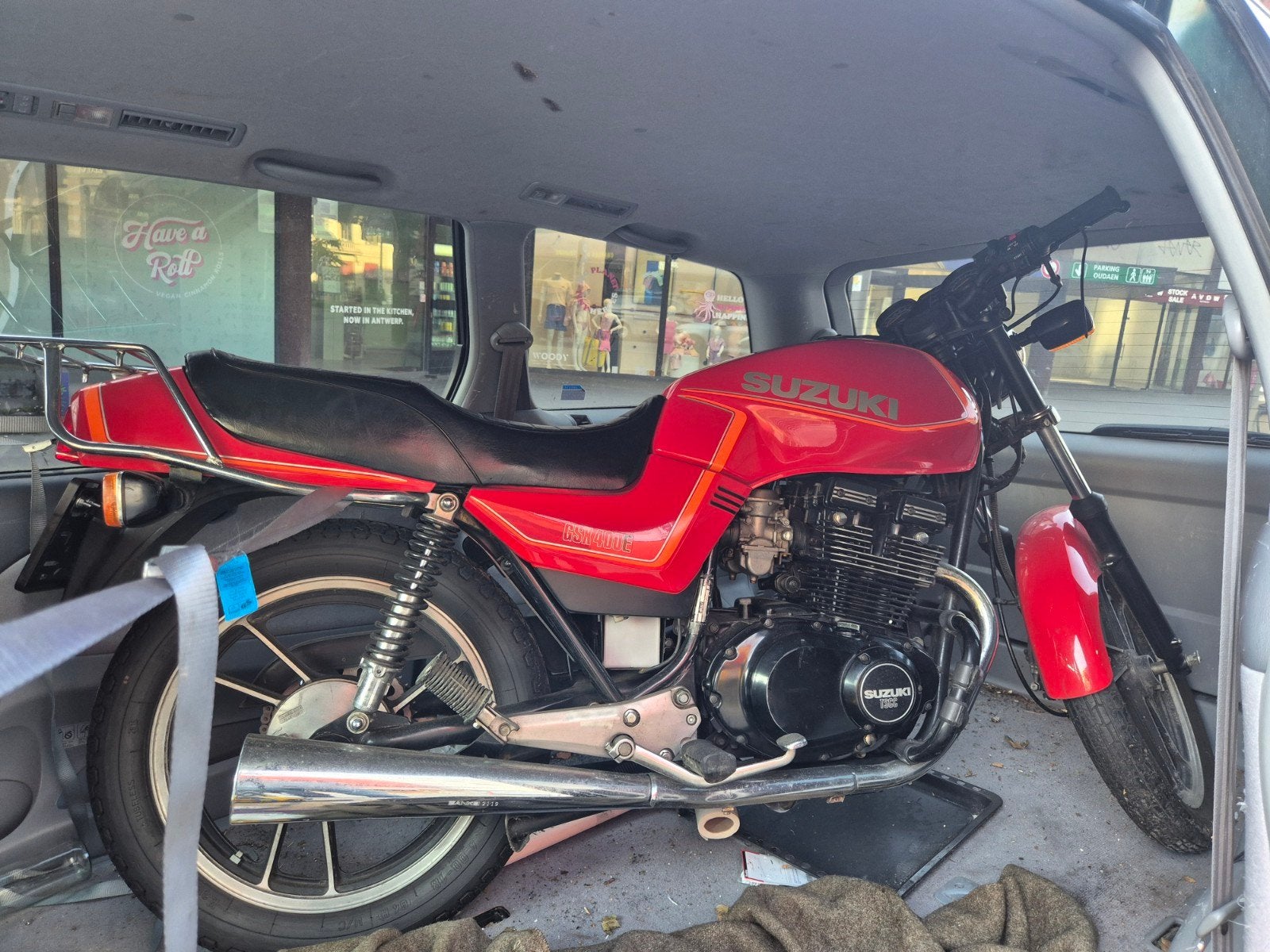 Gsx 400 e, Motoren, Particulier