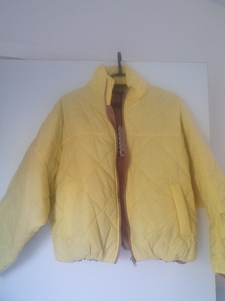 Zomerjasje 1 maat, Kleding | Dames, Jassen | Zomer, Just woman by Matteo, Ophalen of Verzenden, Nieuw, Geel