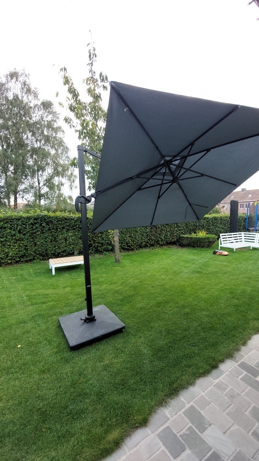 Zweef parasol, Ophalen, Verstelbaar, 2 tot 3 meter, Zweefparasol