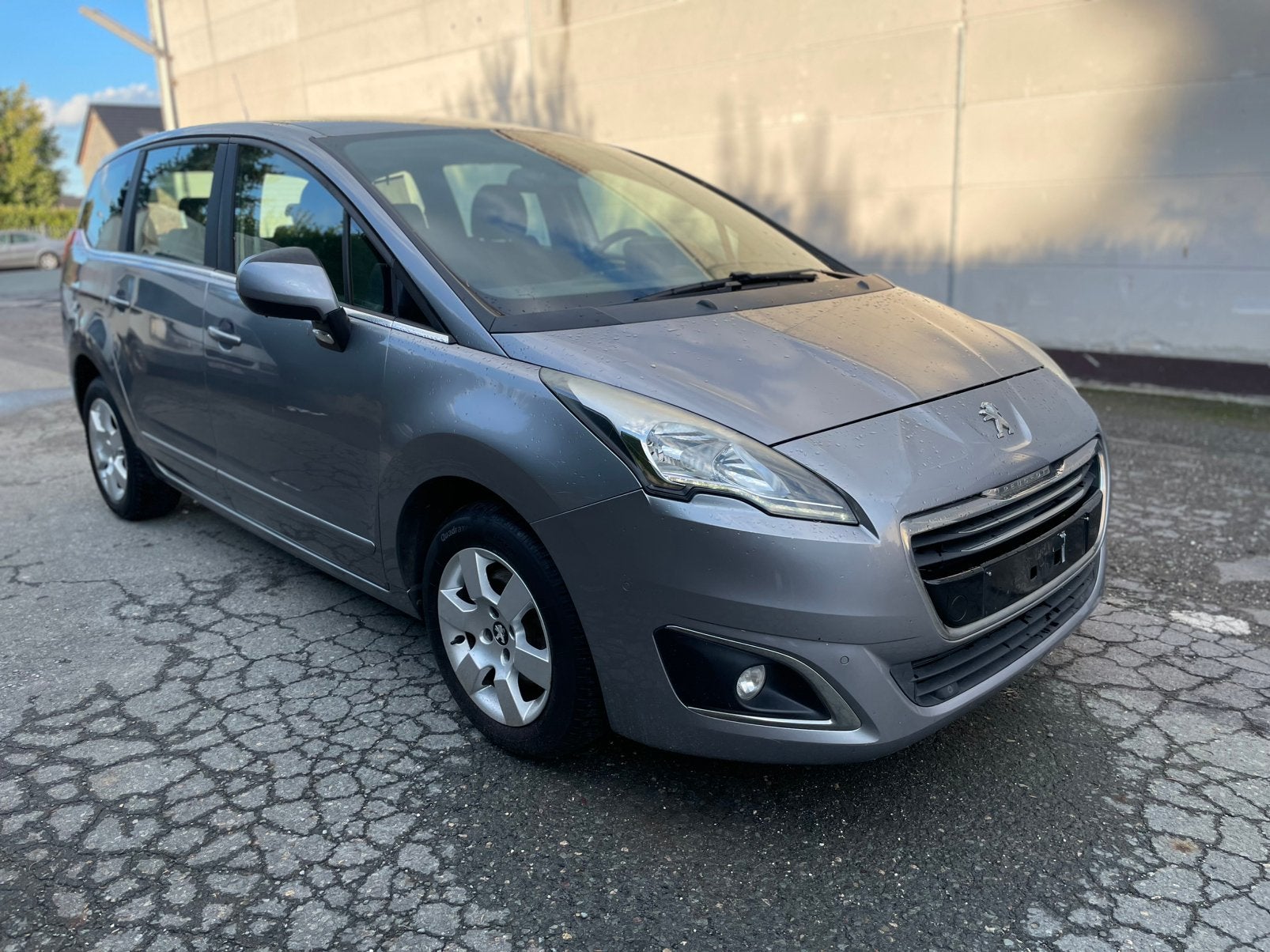 Peugeot 5008 1.6hdi 2015 7-plaatsen EUR 6b, Autos, Argent ou Gris, Achat, Euro 6, Entreprise