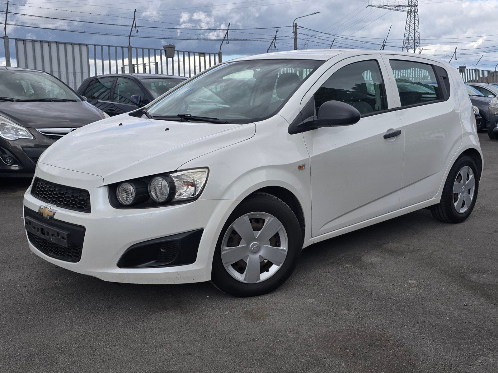 CHEVROLET AVEO 1200CC BENZINE 01/2014 147000KM MET AIRCO, Auto's, Chevrolet, Voorwielaandrijving, 4 cilinders, 1229 cc, Wit