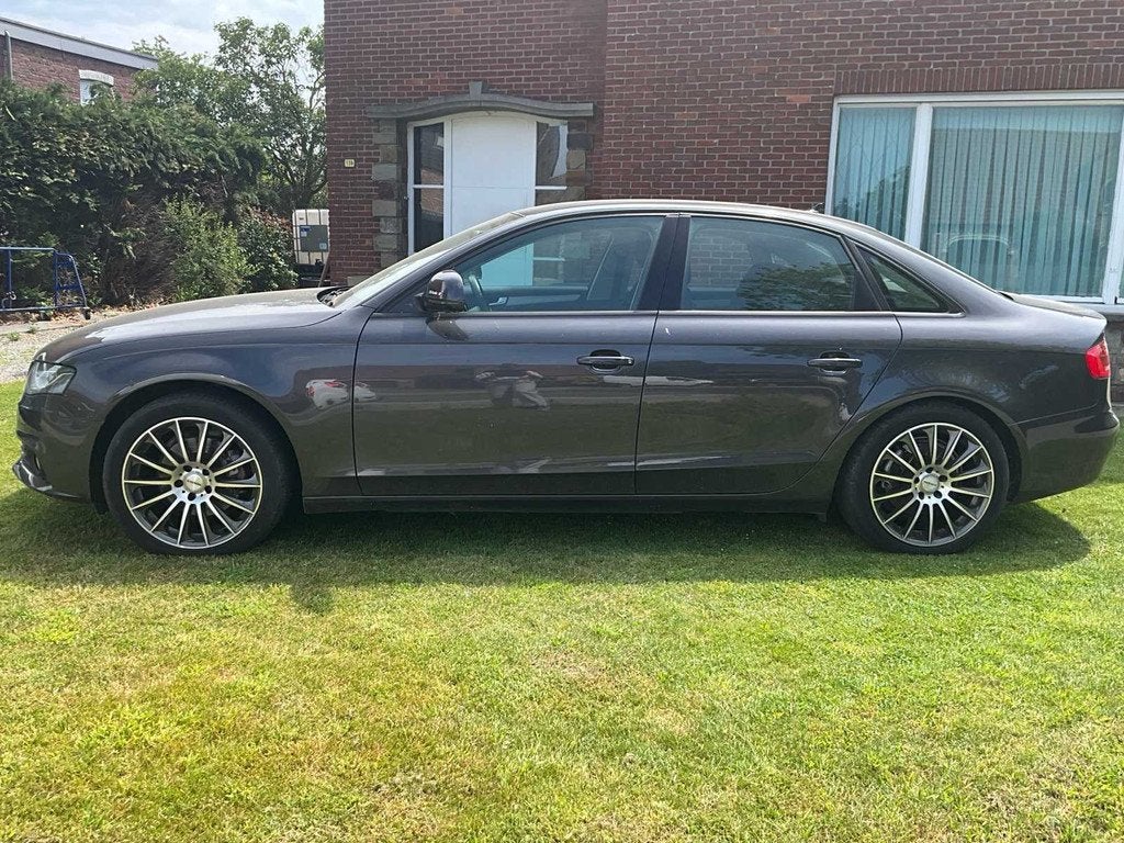 2009 Audi A4 - benzine - airco, Auto's, Audi, Euro 5, Gebruikt, A4, Bedrijf