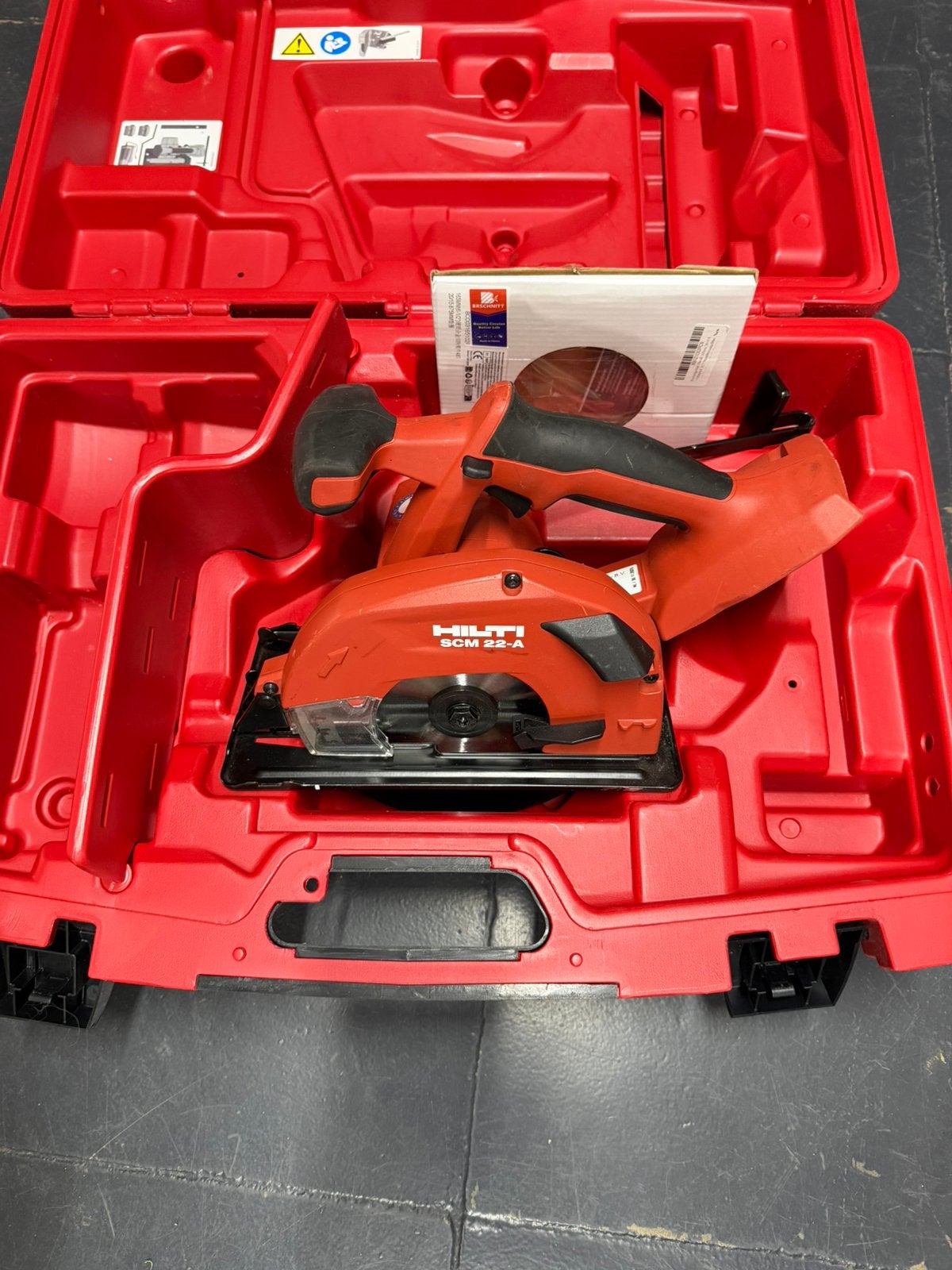 Hilti Scm 22-A, Doe-het-zelf en Bouw, Ophalen, Gebruikt, Cirkelzaag