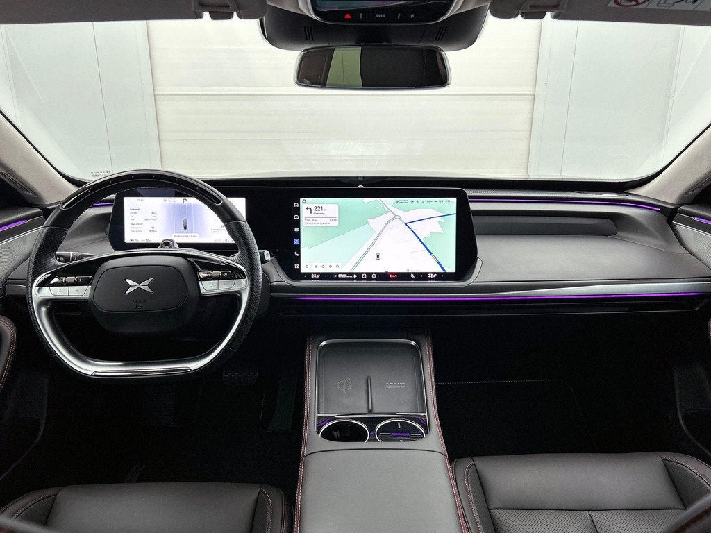 Xpeng P7 AWD Performance BEV 86KWH AWD, Auto's, XPENG, 4 deurs, Stof, Gebruikt, 473 pk