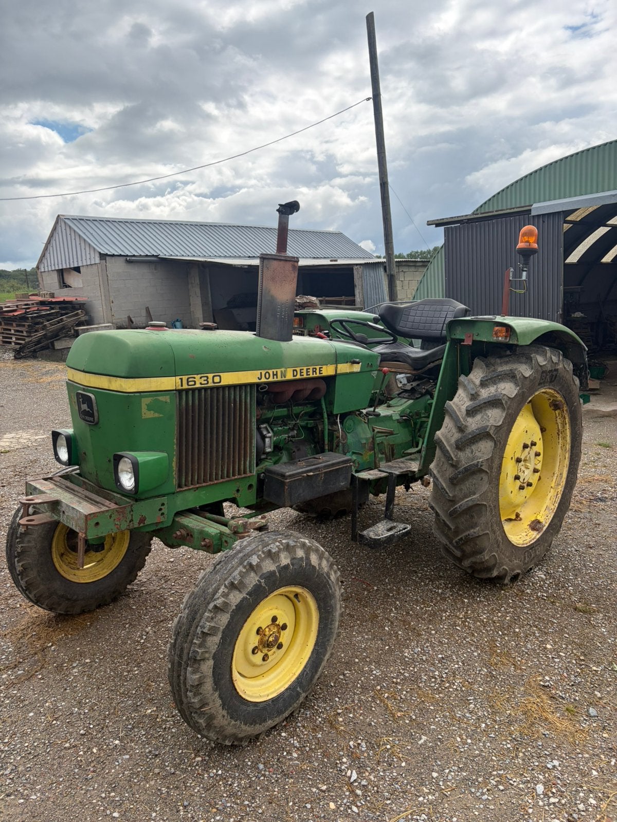 John deere 1630, Articles professionnels, Agriculture | Tracteurs, Enlèvement, John Deere