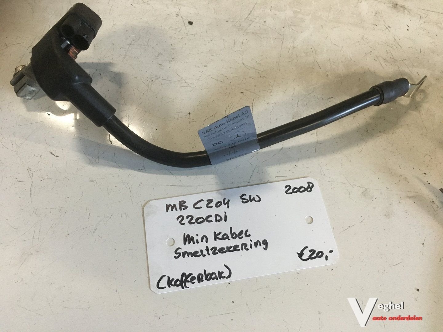 Mercedes C 204 220 cdi 2008 Accu Min Kabel met smeltzekering, Gebruikt, -, -, Ophalen of Verzenden