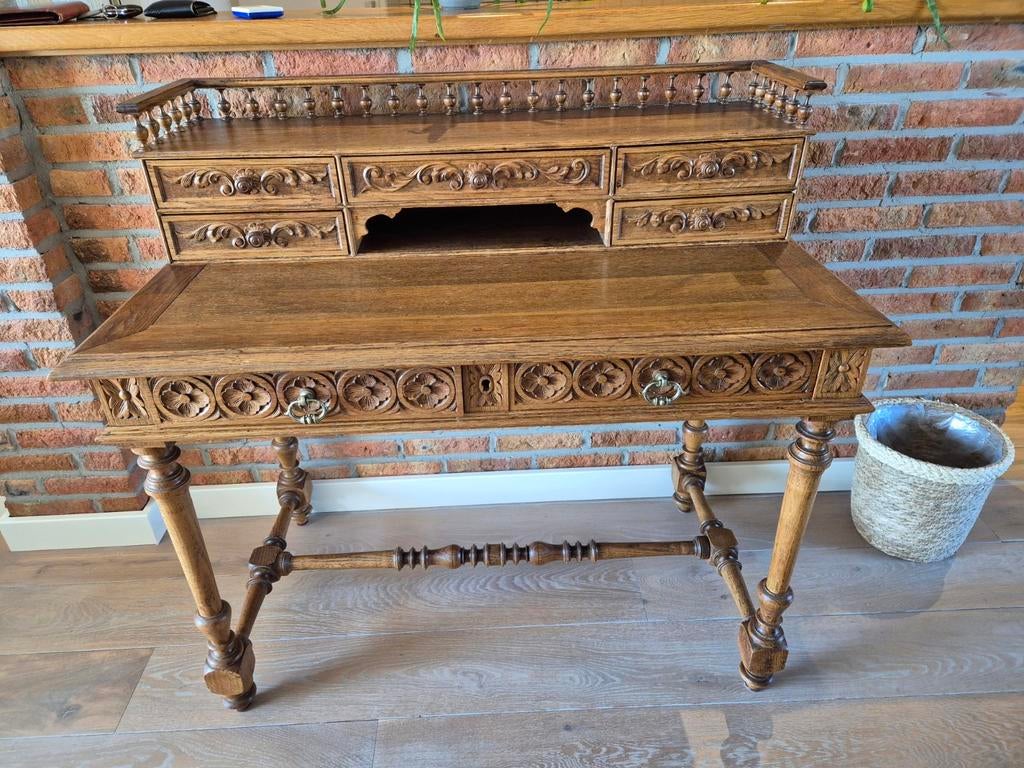 Prachtig antiek bureau,, Ophalen