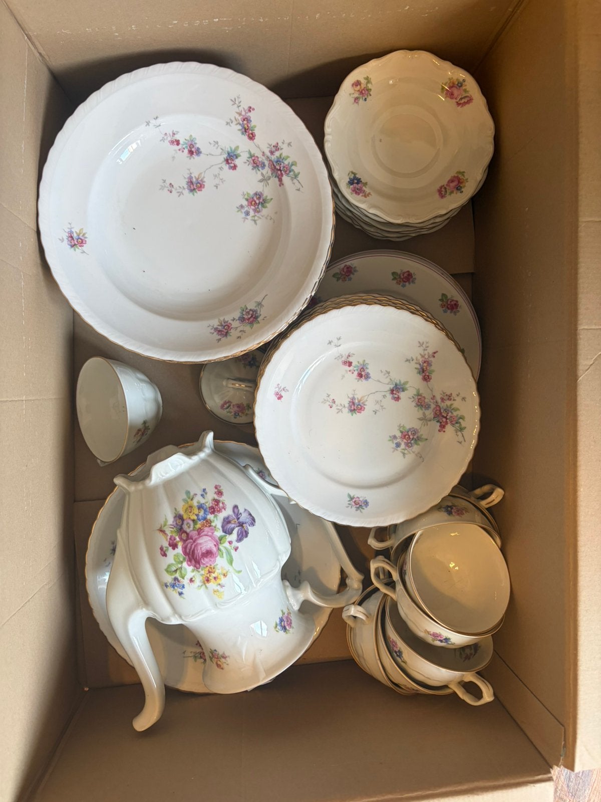 Service de table Schirnding Bavaria en porcelaine Vintage, Antiek en Kunst, Antiek | Servies compleet, Ophalen