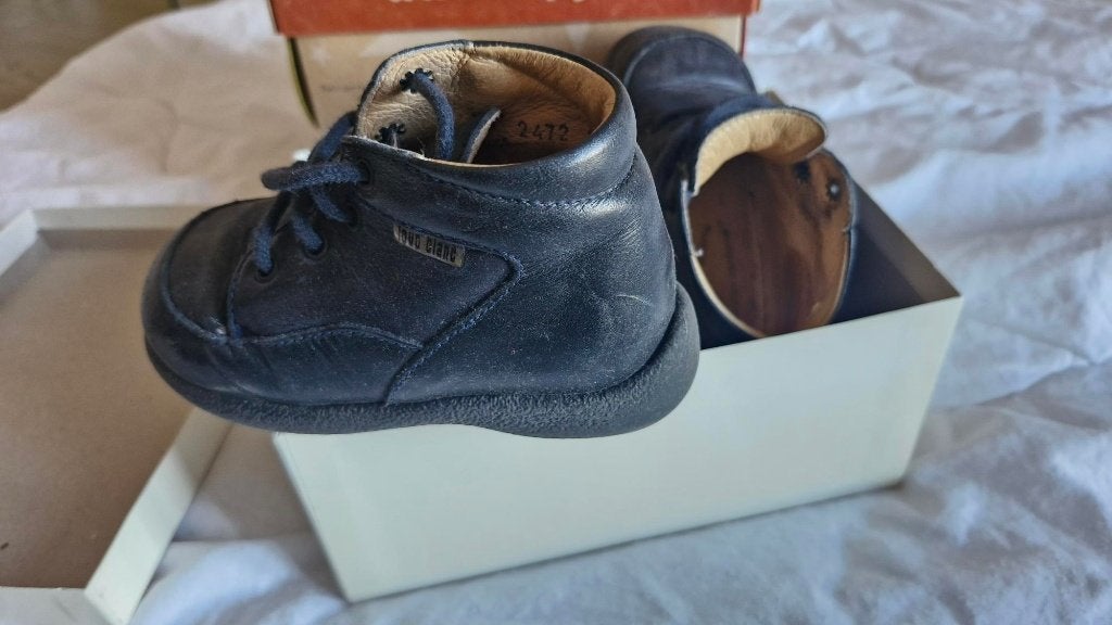 chaussure cuir p22, Garçon ou Fille, Enlèvement, Bottines, Comme neuf