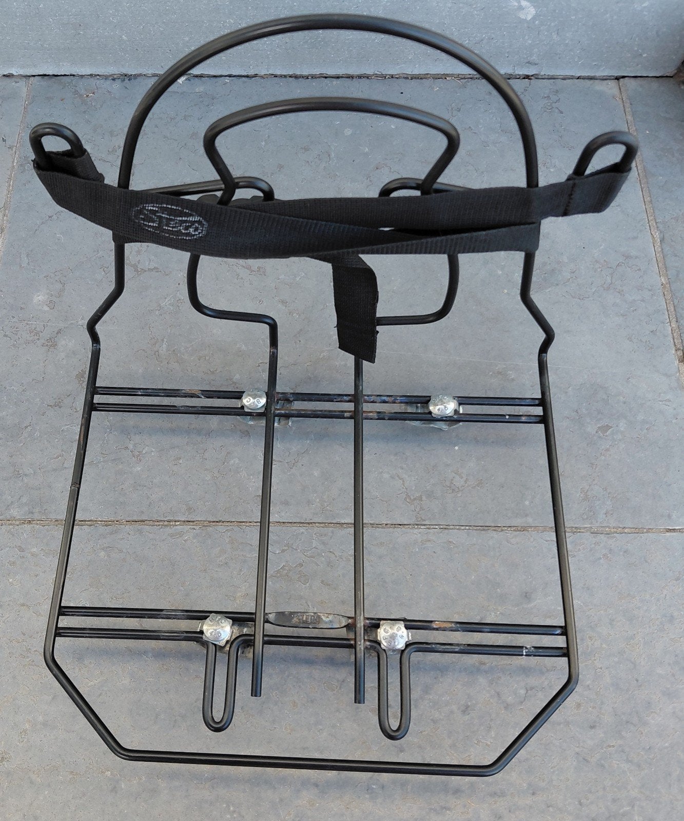 Bagagedrager fiets Steco Monkey

Bagagedrager
Bagagedrager, Fietsen en Brommers, Ophalen, Gebruikt