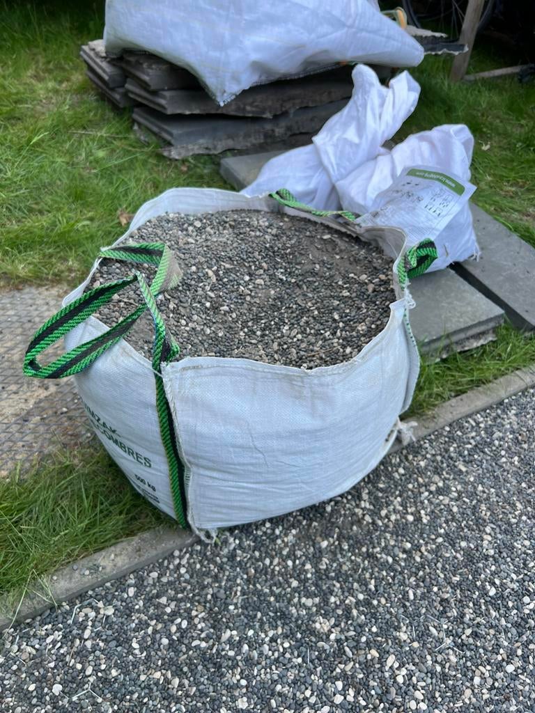 Grind, Tuin en Terras, Ophalen, Zo goed als nieuw, Grind