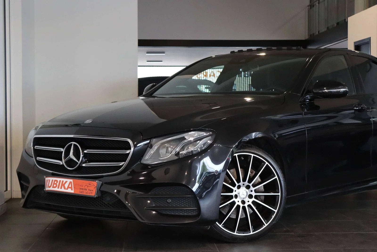 Mercedes-Benz E-Class 220 E 220 d AMG-Pack Open Dak CruiseC, Autos, Cuir, Achat, 143 kW, Autres carburants