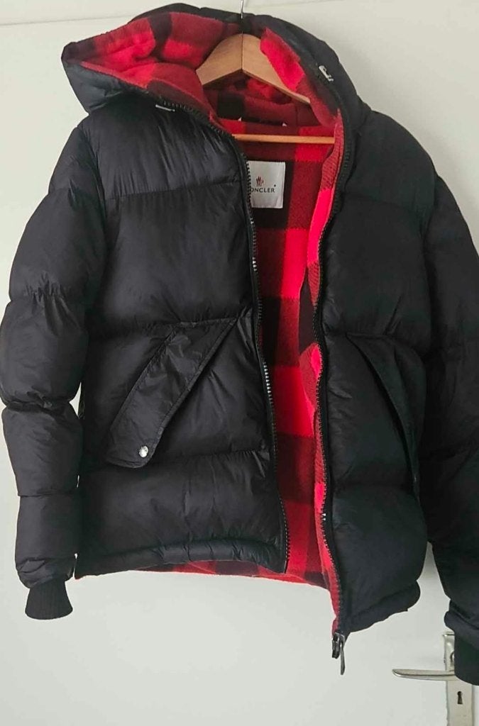 Doudoune Moncler Taille S, Moncler, Enlèvement ou Envoi, Comme neuf, Taille 46 (S) ou plus petite