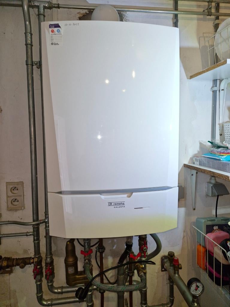Remeha gasketel, Enlèvement, Utilisé, Gaz naturel, Plus de 10 ans