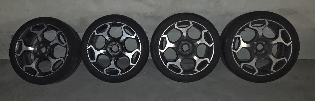 4x Jantes Fiat Abarth Punto EVO, Autos : Pièces & Accessoires, Pneus & Jantes, Véhicule de tourisme, Pneus été, 205 mm, 17 pouces