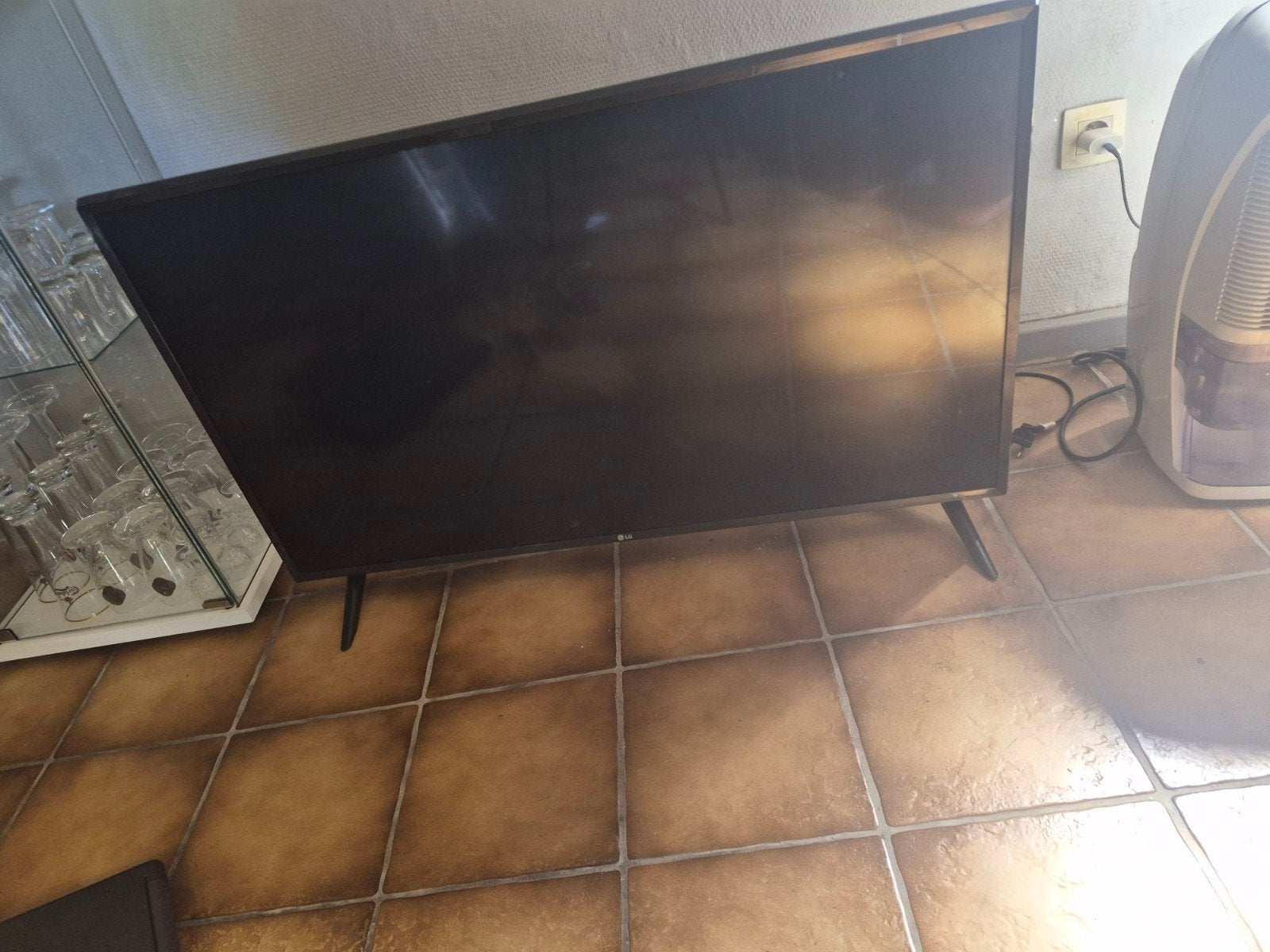 Ecran plat LG 108cm, Enlèvement, LG