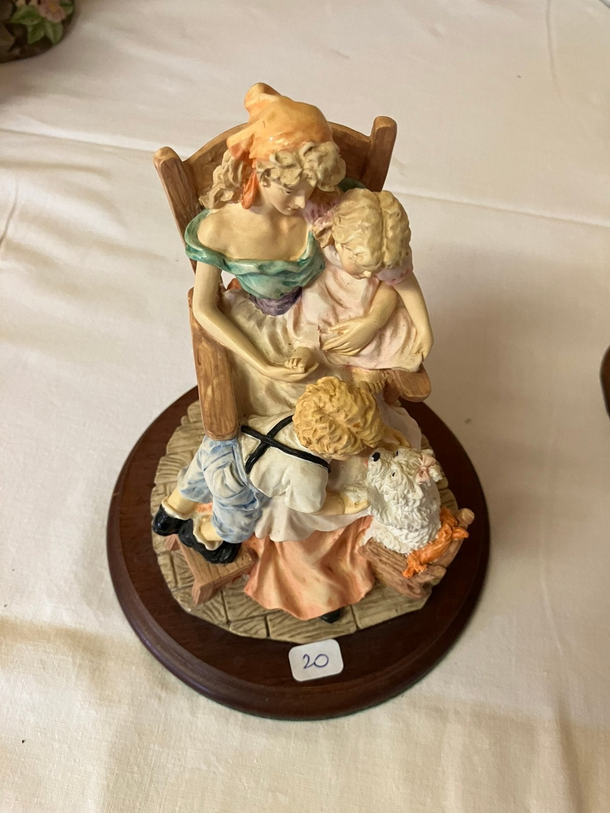 Beeld leonardo collectie stoel met vrouw en kind, Antiquités & Art, Enlèvement