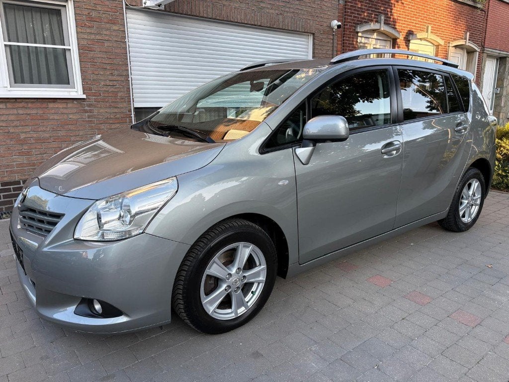 Toyota Verso 2.0! Topstaat* Airco*Navi*Camera*Garantie!, Auto's, 139 g/km, 4 cilinders, 5 deurs, Te koop