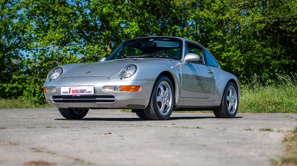 Porsche 993 Carrera 2, Autos, Argent ou Gris, Achat, Entreprise, Carnet d'entretien