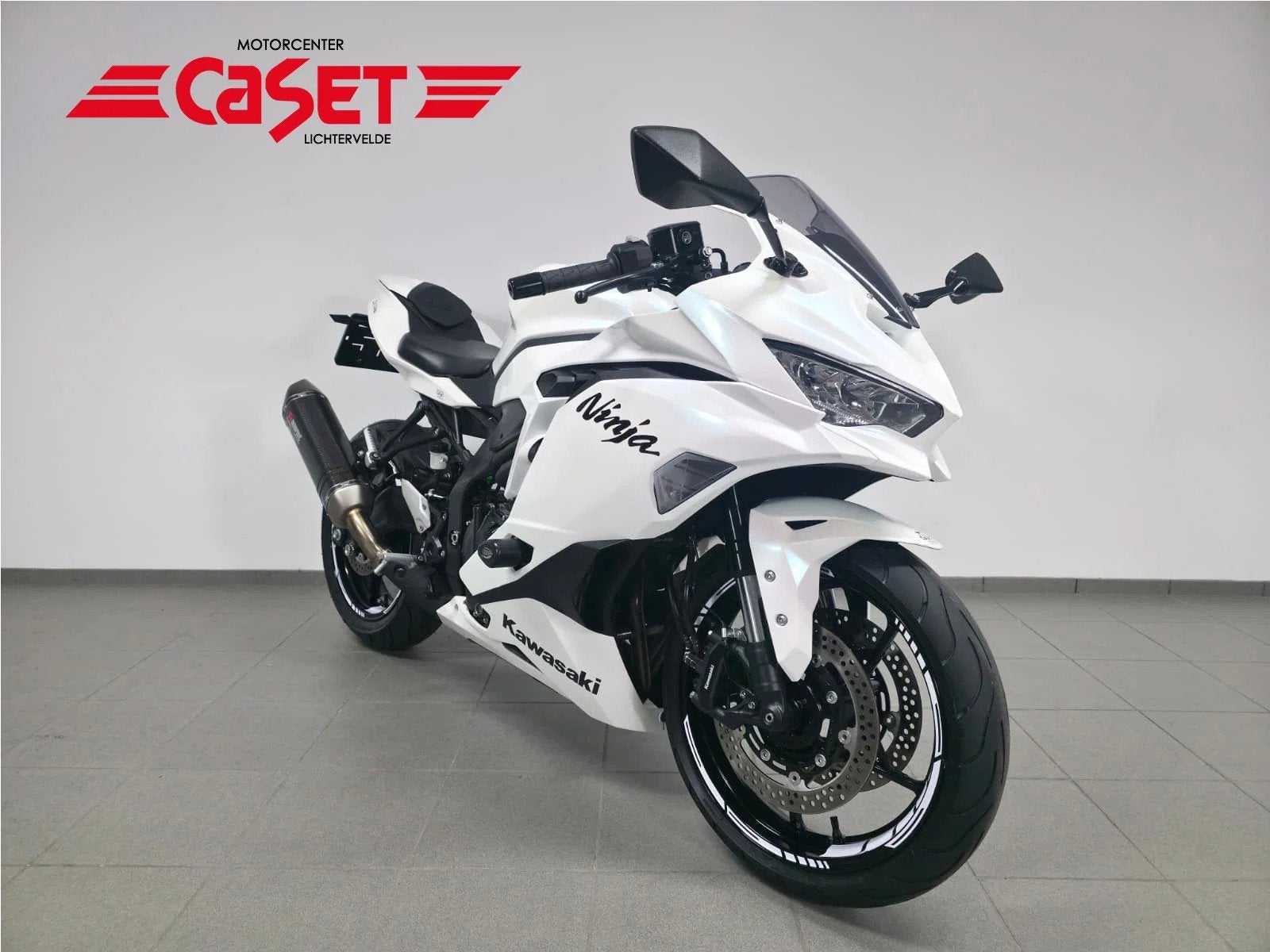 Kawasaki ZX 4R (bj 2024), 399 cc, Meer dan 35 kW, Overig, Gebruikt