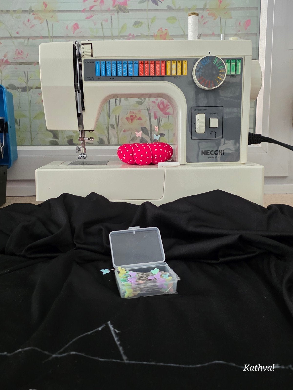 Kledingherstellingen & retouches: broeken, gordijnen & meer!, Mode et Vêtements de loisirs