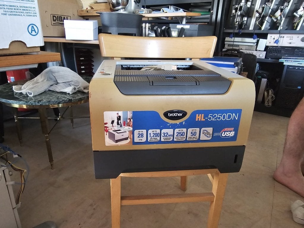 Brother HL-5250DN printer - DEFECT, Informatique & Logiciels, Imprimantes, Ne fonctionne pas, Imprimante, Imprimante laser, Copier