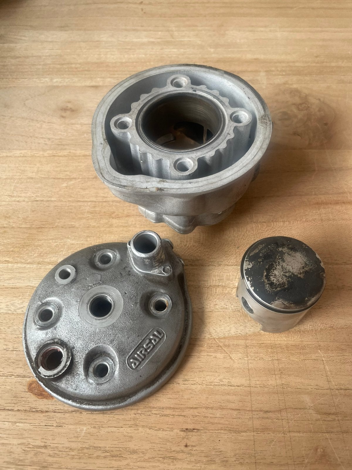 Airsal Alu 70cc cilinder – Minarelli AM6, Fietsen en Brommers, Ophalen of Verzenden, Gebruikt, Cilinder