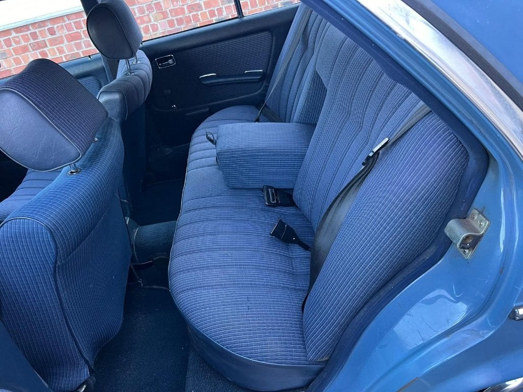 Mercedes W123 oldtimer lot 2x 240D/200D Belgische wagens, foto 9