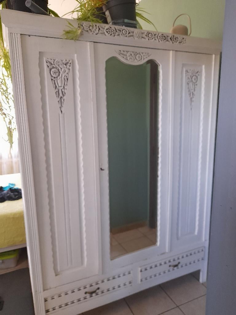 Garde robe, Maison & Meubles, Avec espace de penderie, Colonial, 100 à 150 cm, Utilisé