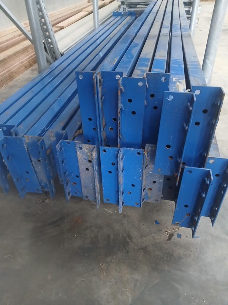 Liggers voor palletstelling, Zakelijke goederen, Ophalen
